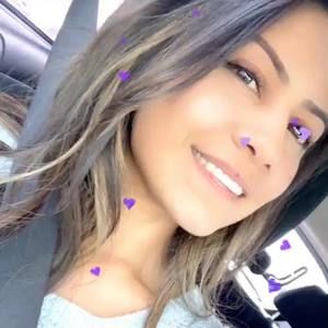 Meet your Posher, Isela